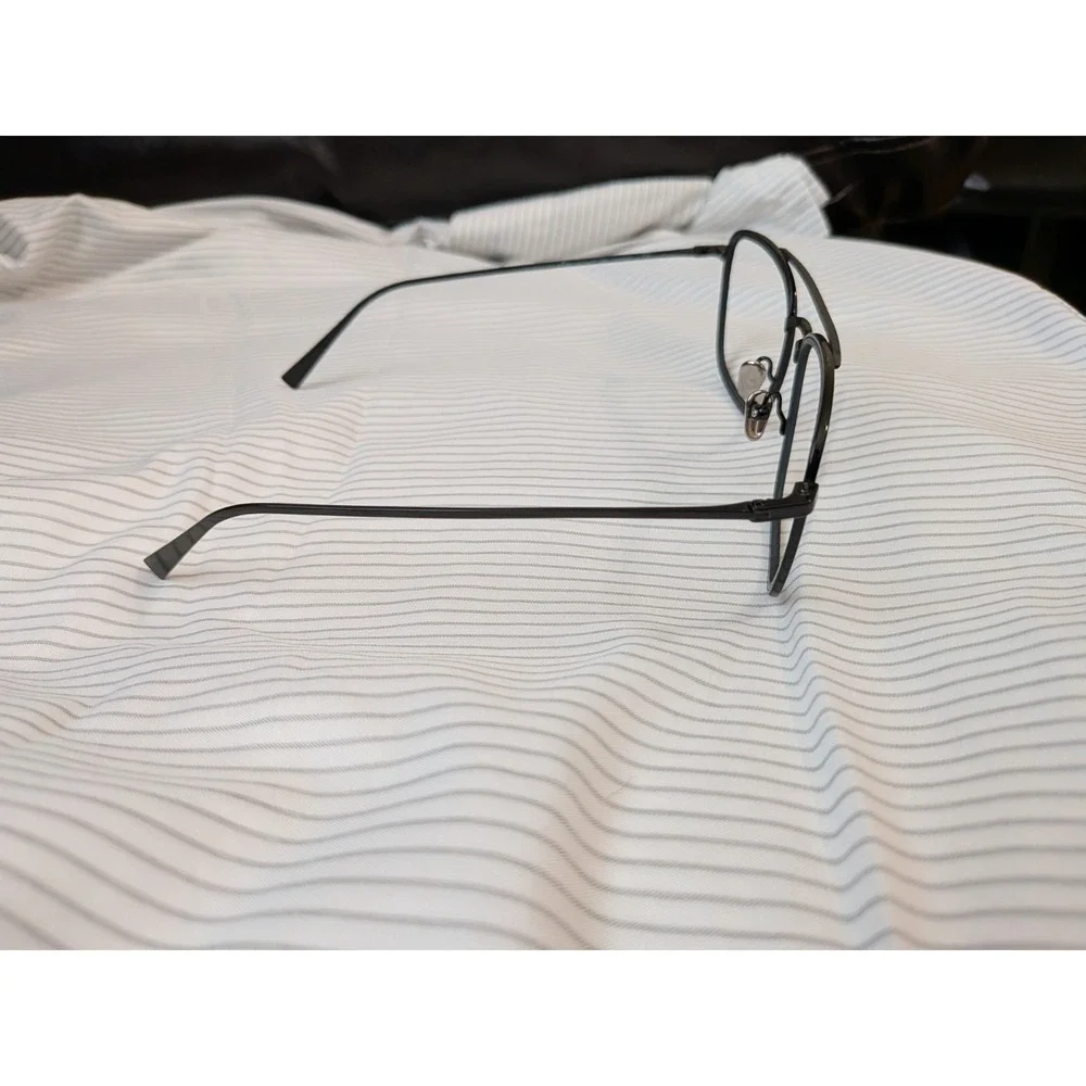 Maui Jim needs new